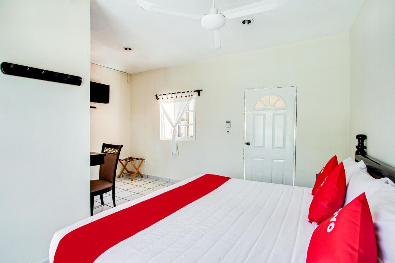 Oyo Hotel Addy Tulum Exteriér fotografie